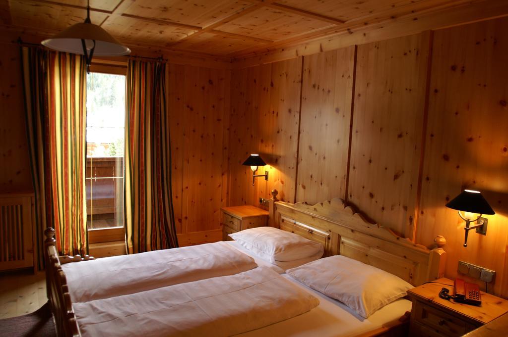 Der Gannerhof Hotel Innervillgraten Habitación foto